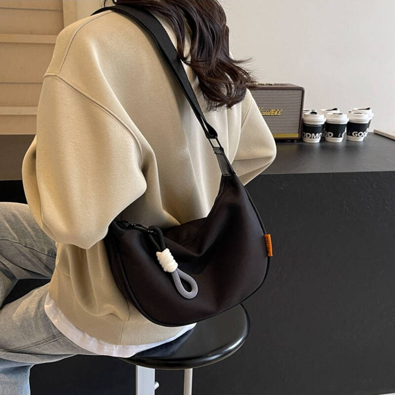 Nieuwe modieuze crossbody tas  - Interior Design Style recensie en prijs